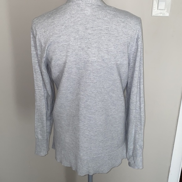 Time and Tru Gray Cardigan - Picture 2 of 3